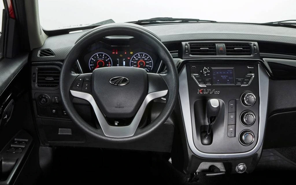 Mahindra KUV 100
