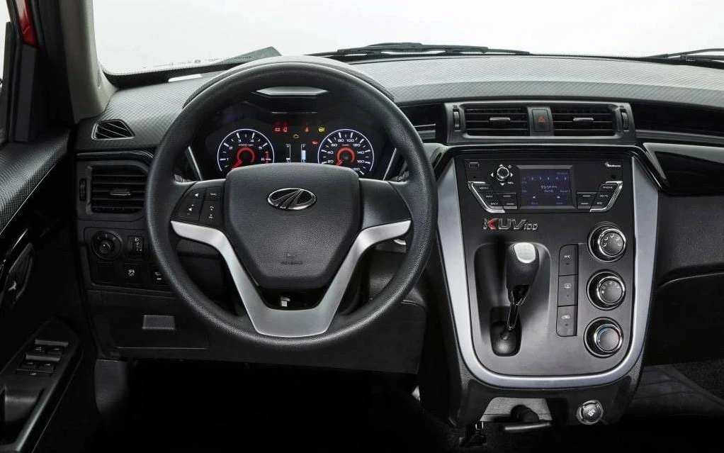 Mahindra KUV 100